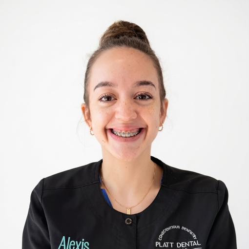 Alexis  Photo